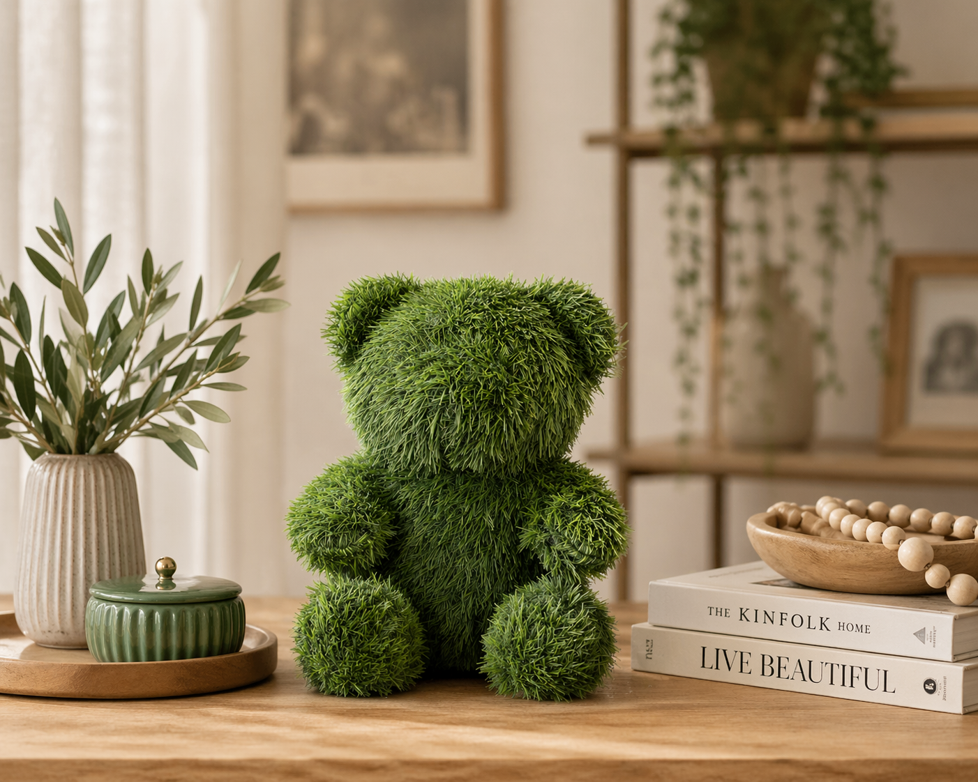 Orso piccolo h 40x28x25 cm in erba sintetica verde