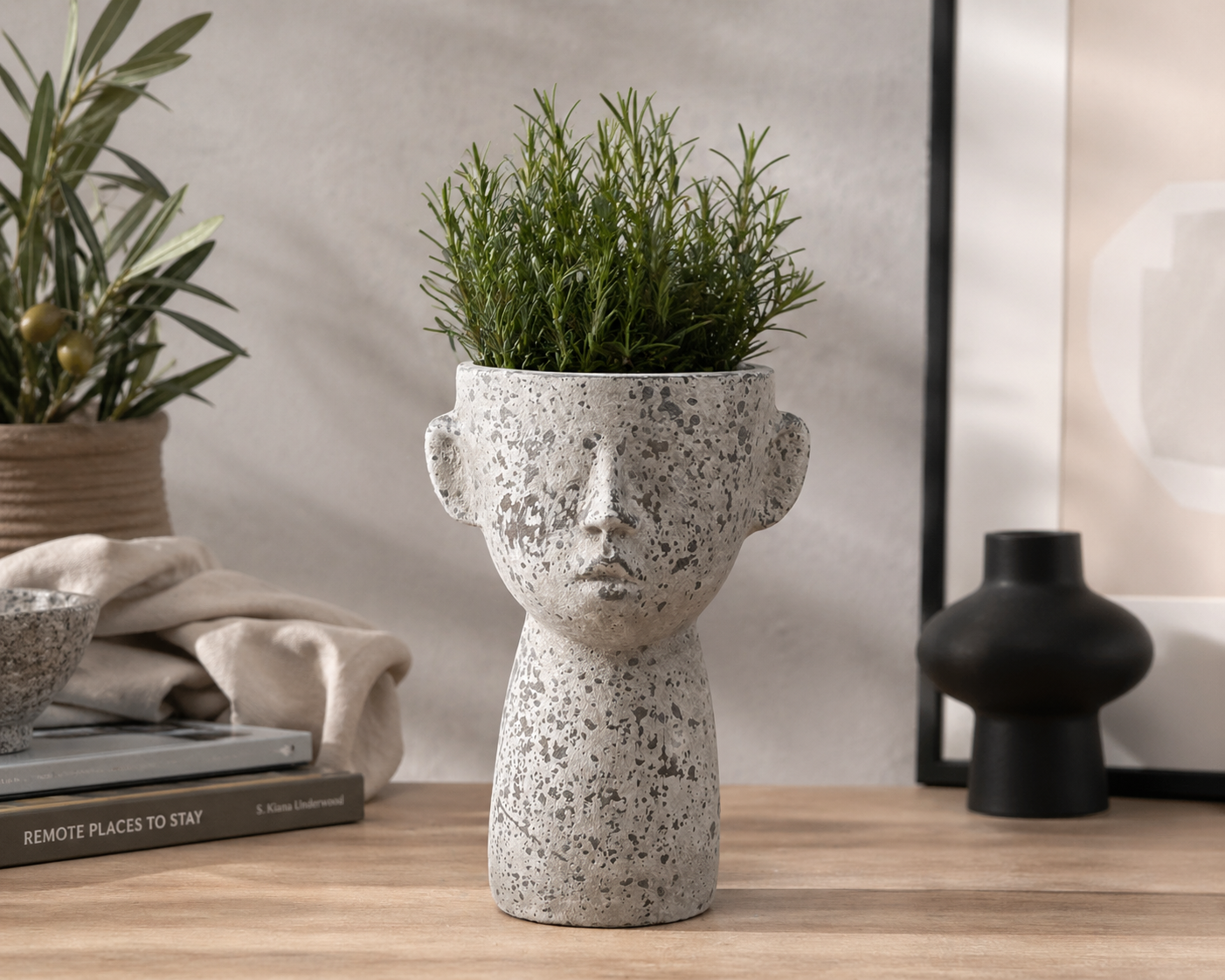 Testa porta fiori snello h 31x17 cm in resina grigio decapato