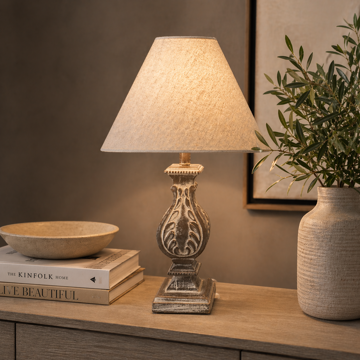 Lampada barocco con paralume h 58x30x30 cm in resina e stoffa