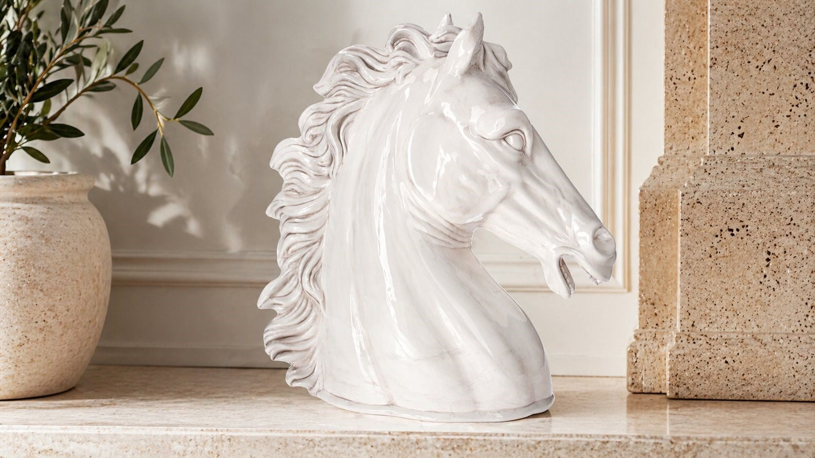 Statue Decorative