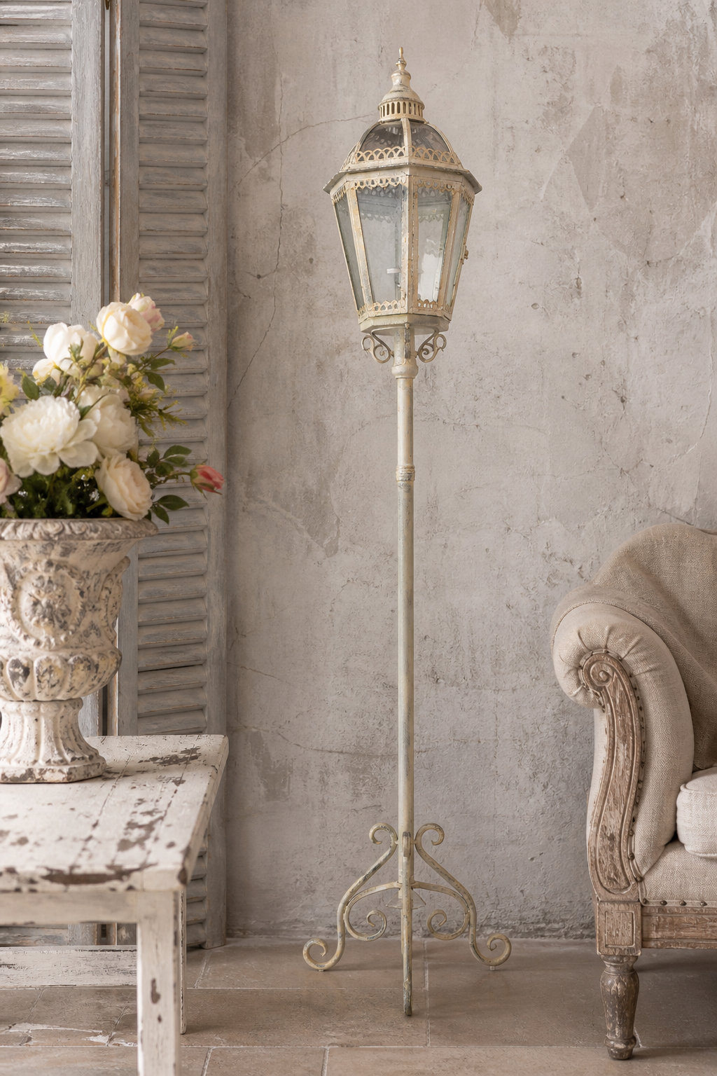 Piantana lanterna h 164x26 cm stile shabby chic