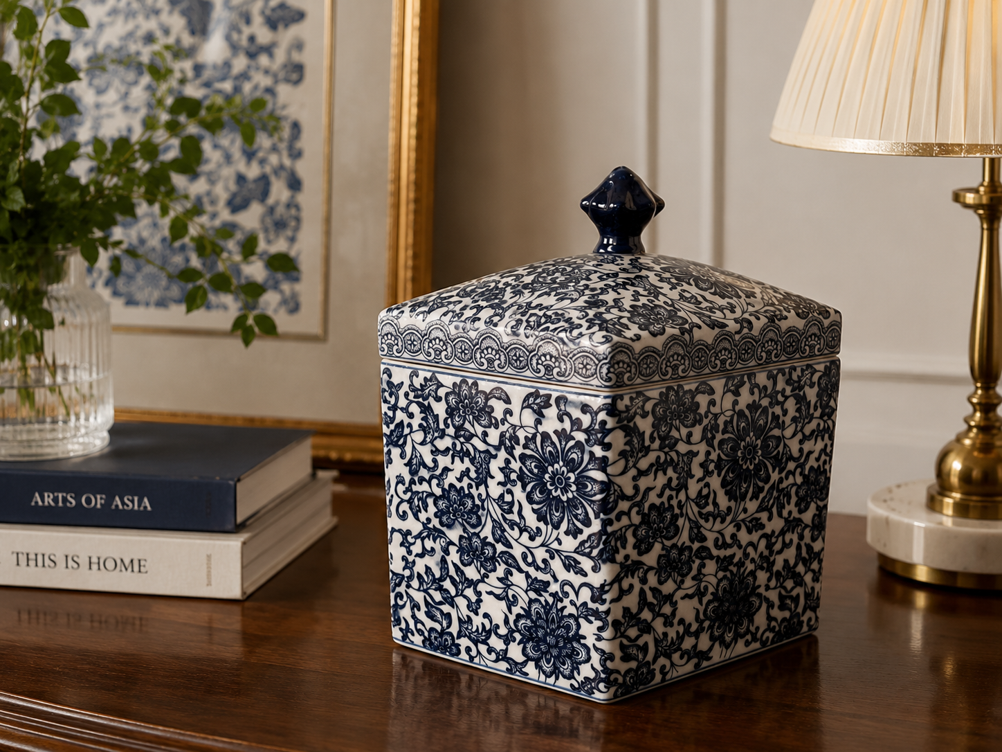 Scatola rettangolare fiori blu e bianco in ceramica h 30x21x17 cm