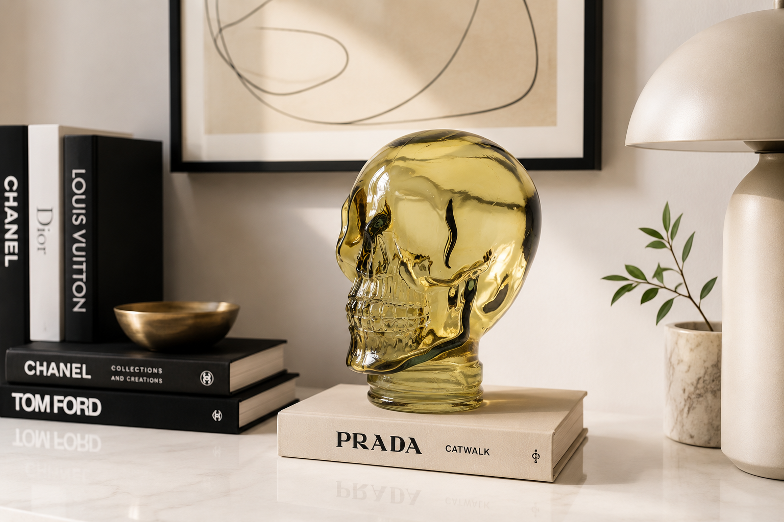 Teschio decorativo giallo in vetro h 27 x 19 x 15 cm