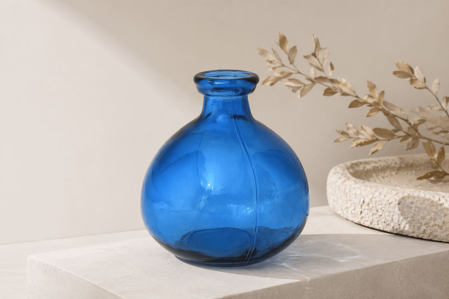 Boccia in vetro blu h 18 d 16 cm